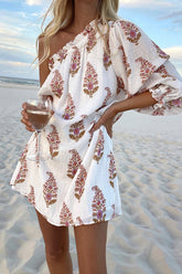 Minikleid mit One-Shoulder-Ausschnitt und Print „Feeling Complement“